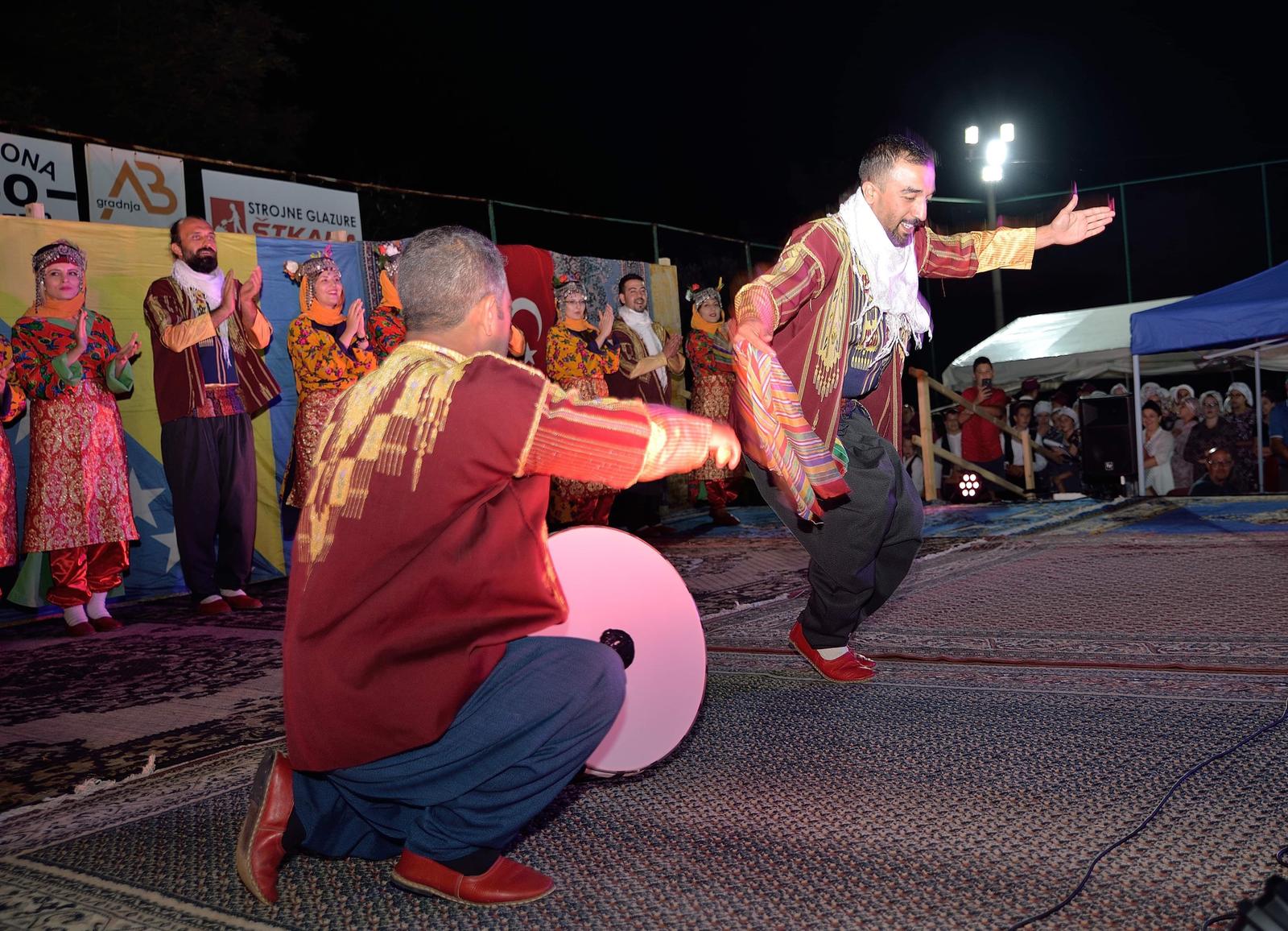 Antalya düğünlerde eğlenceli davul zurna